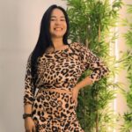 Conjunto Oncinha Saia e blusa