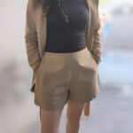 Conjunto Blazer e short Liso Bege