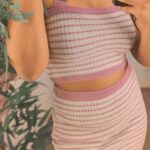 Conjunto de tricot listrado saia e cropped Lilás