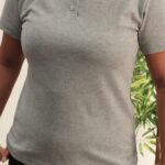 Camiseta Polo Feminina Cinza